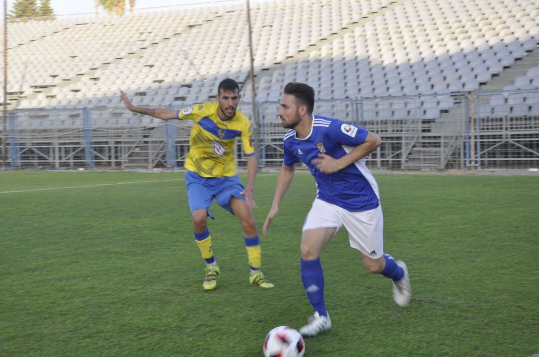 Juan Benítez podría ser la principal novedad en el equipo ante el Espeleño