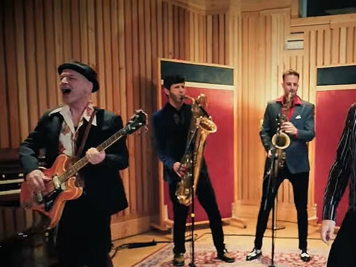 Doctor velvet revival, rock y nada más (y nada menos)