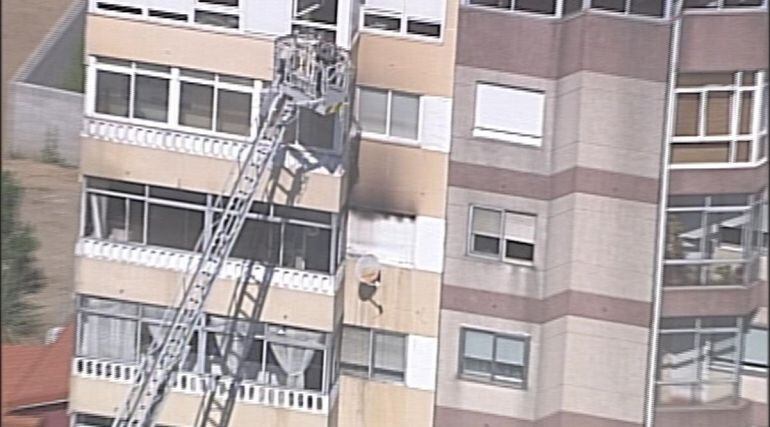 Foto tomada por la Policía Nacional del incendio en Vigo.