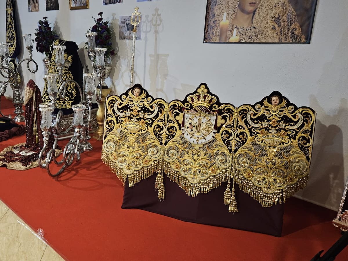 'Exposición Cofrade' para poner en valor el patrimonio de los grupos parroquiales y cofradías : hermandades de Jódar, “... Fruto de la generosidad de los galdurienses...”