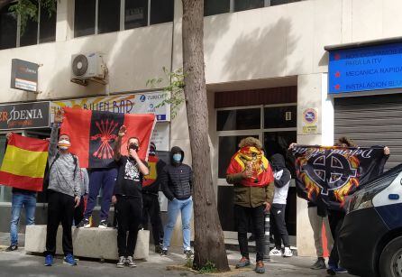 A la llegada de Gabriel Rufián.