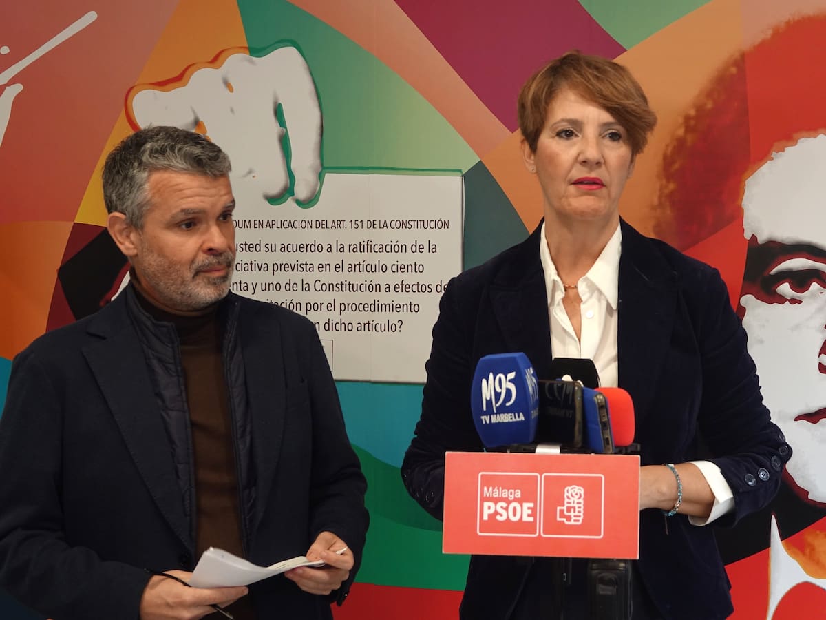 IU y PSOE exigen al PP la dimisión del alcalde de Estepona tras la petición de cinco años de prisión por parte de la fiscalía