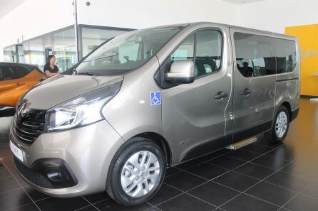 Durante la presentación se ha mostrado la exposición de los vehículos más representativos de la Gama Renault Vehículos Adaptados