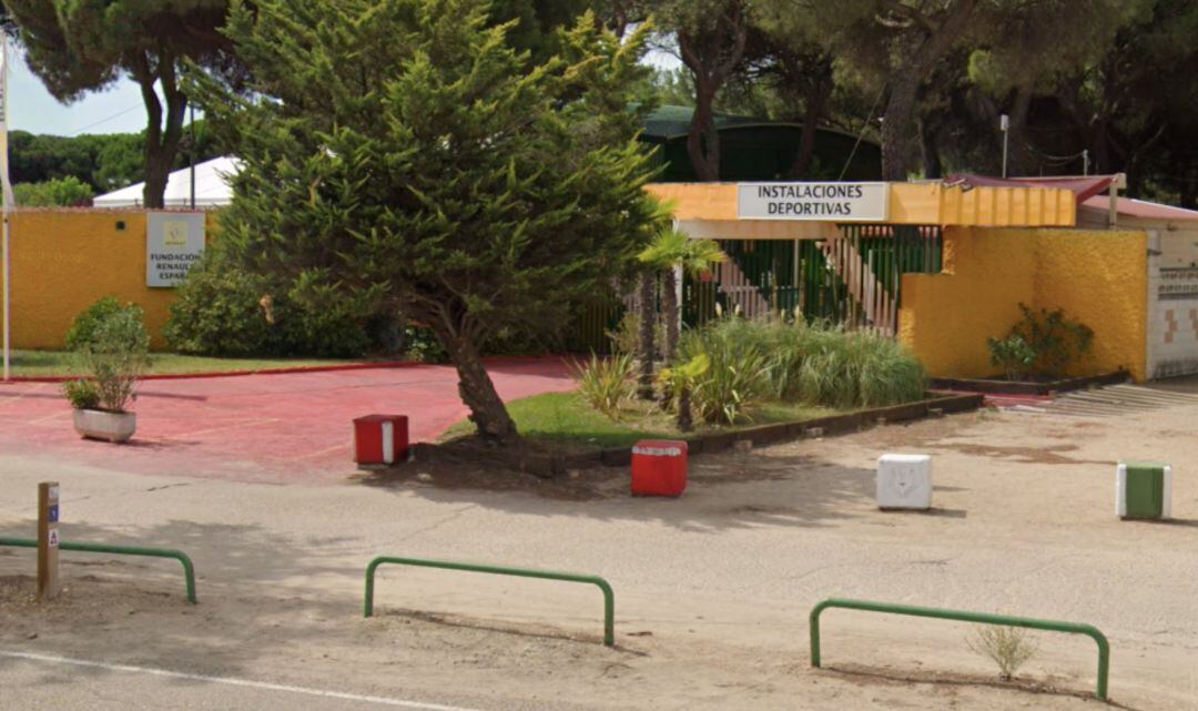 Imagen de archivo. Piscinas de Renault en Valladolid