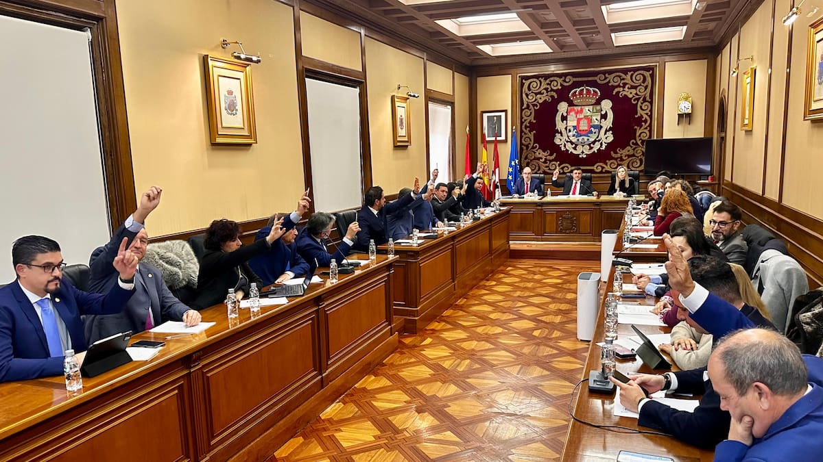 Los presupuestos de la Diputación de Ávila se aprueban con 14 votos a favor y 11 abstenciones