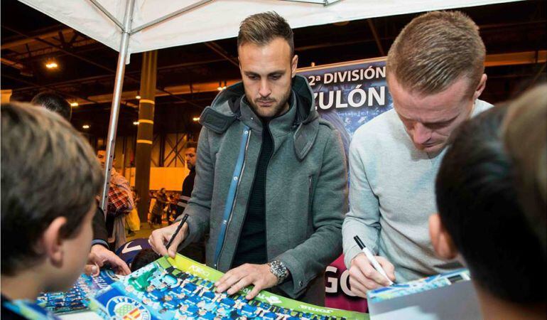 Juan &#039;Cala&#039; (i) y Alberto García durante un acto esta semana en la feria Juvenalia