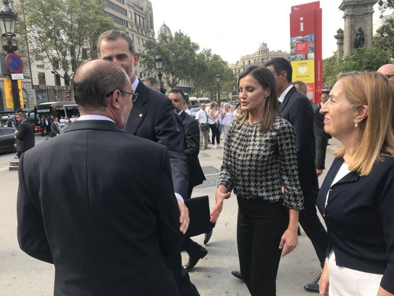 Los Reyes y el presidente de Aragón en Barcelona