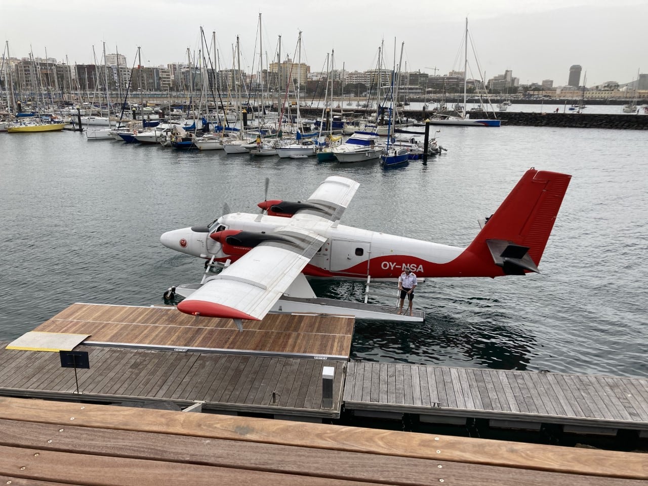 Hidroavión en el Muelle Deportivo de Las Palmas de Gran Canaria
