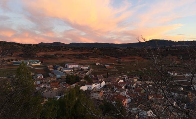 Ribatajada, desde el cerro de la ermita de la Virgen de la Estrella.