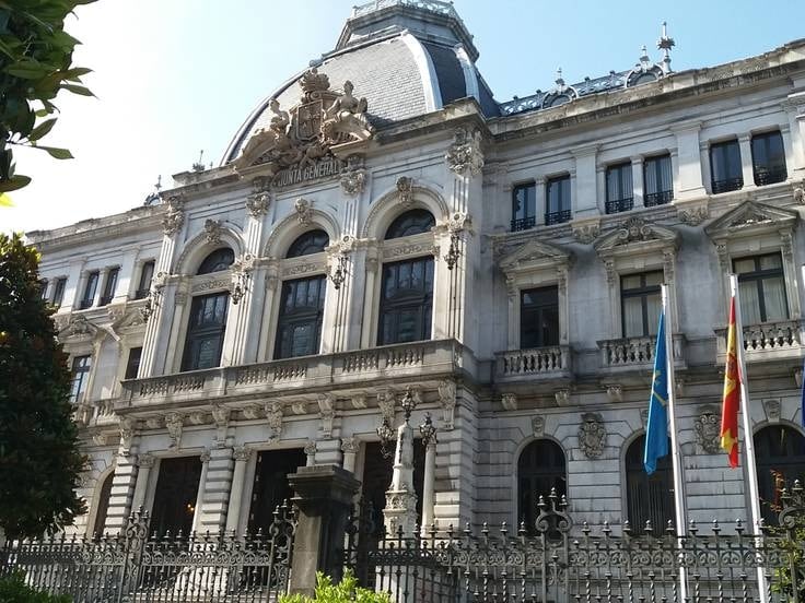 Las negociaciones sobre la reforma del Estatuto permanecen encalladas.