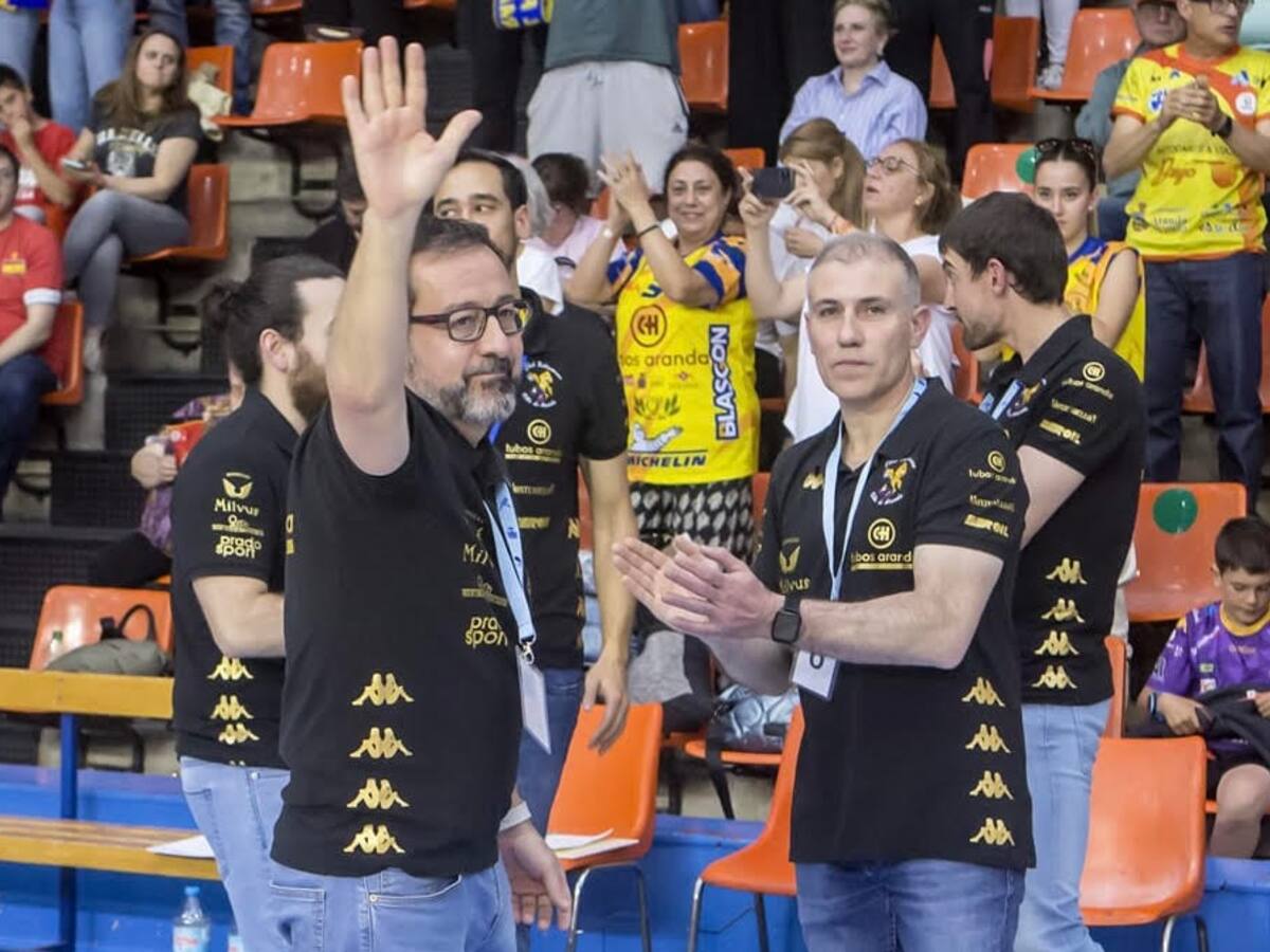 Márquez e Ina: el dúo de entrenadores que hicieron feliz a Aranda