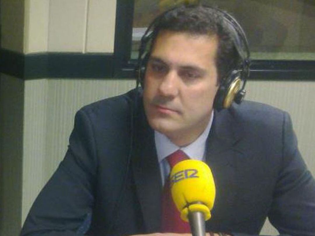 Alberto Castro en loes estudios de Radio Zamora