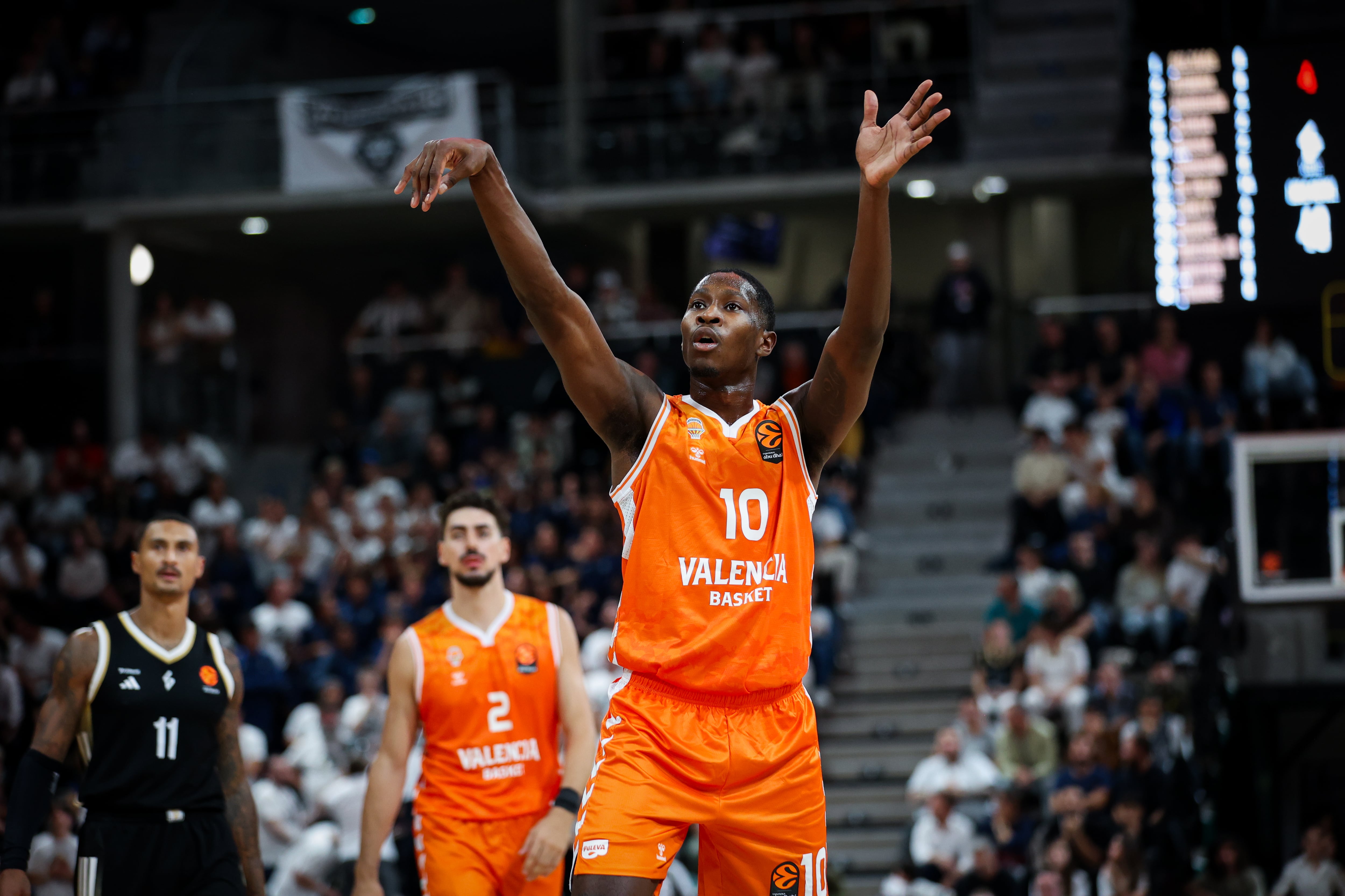 VILLEURBANNE, FRANCE - OCTOBER 01: Omari Moore, #10 of Valencia Basket during the  EuroLeague Regular Season Round 1 match between Valencia Basket and Valencia Basket at The Astroballe on October 01, 2025 in Villeurbanne, France. (Photo by Marie Bassery/Euroleague Basketball via Getty Images)