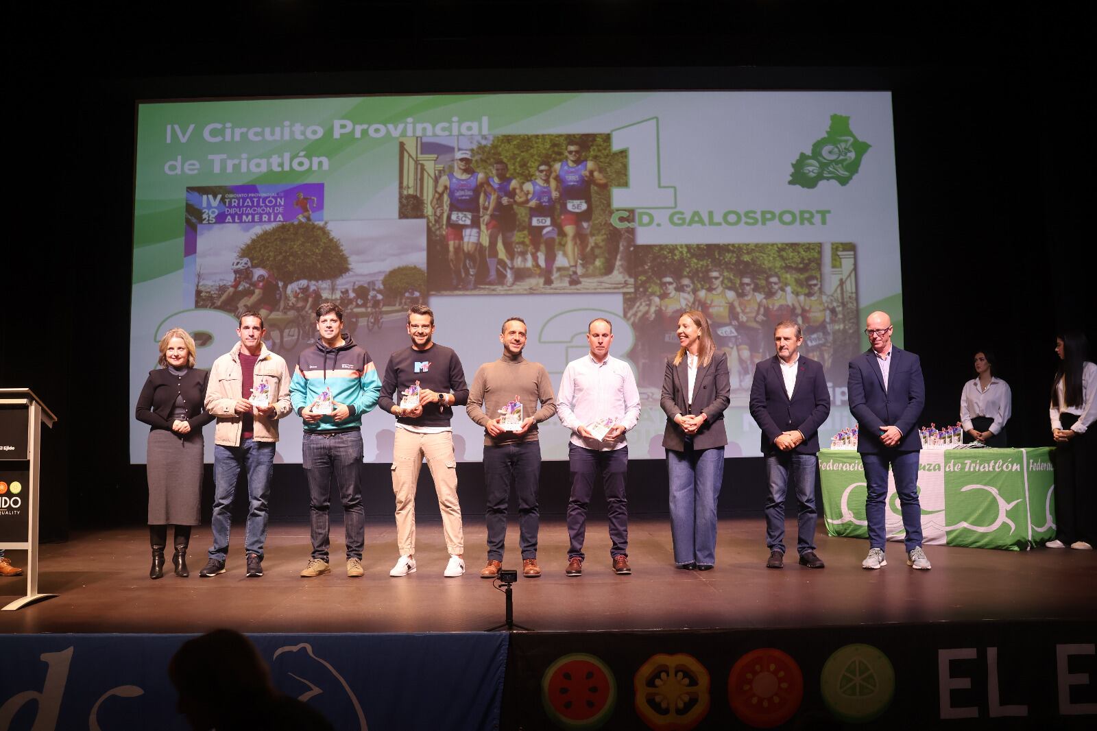 Se clausura el IV Circuito Provincial de Triatlón de Diputación en El Ejido con la entrega de premios.