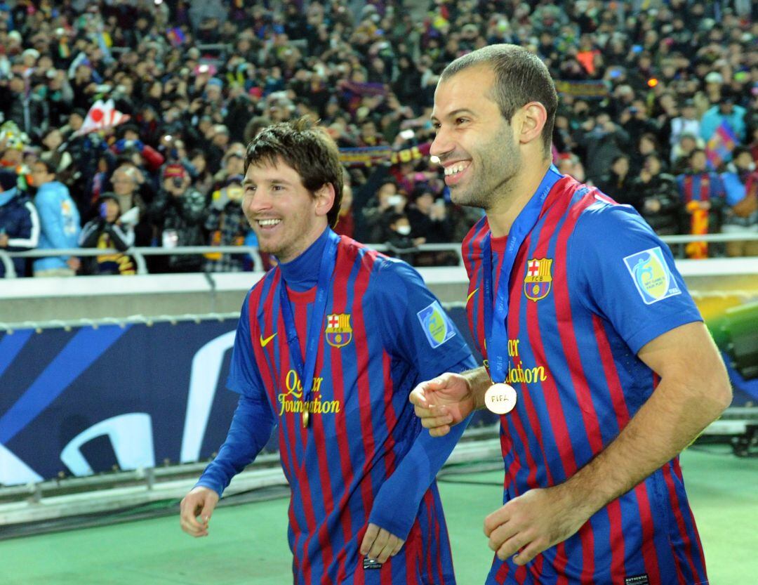 Messi y Mascherano, tras ganar el Mundial de Clubs en 2012