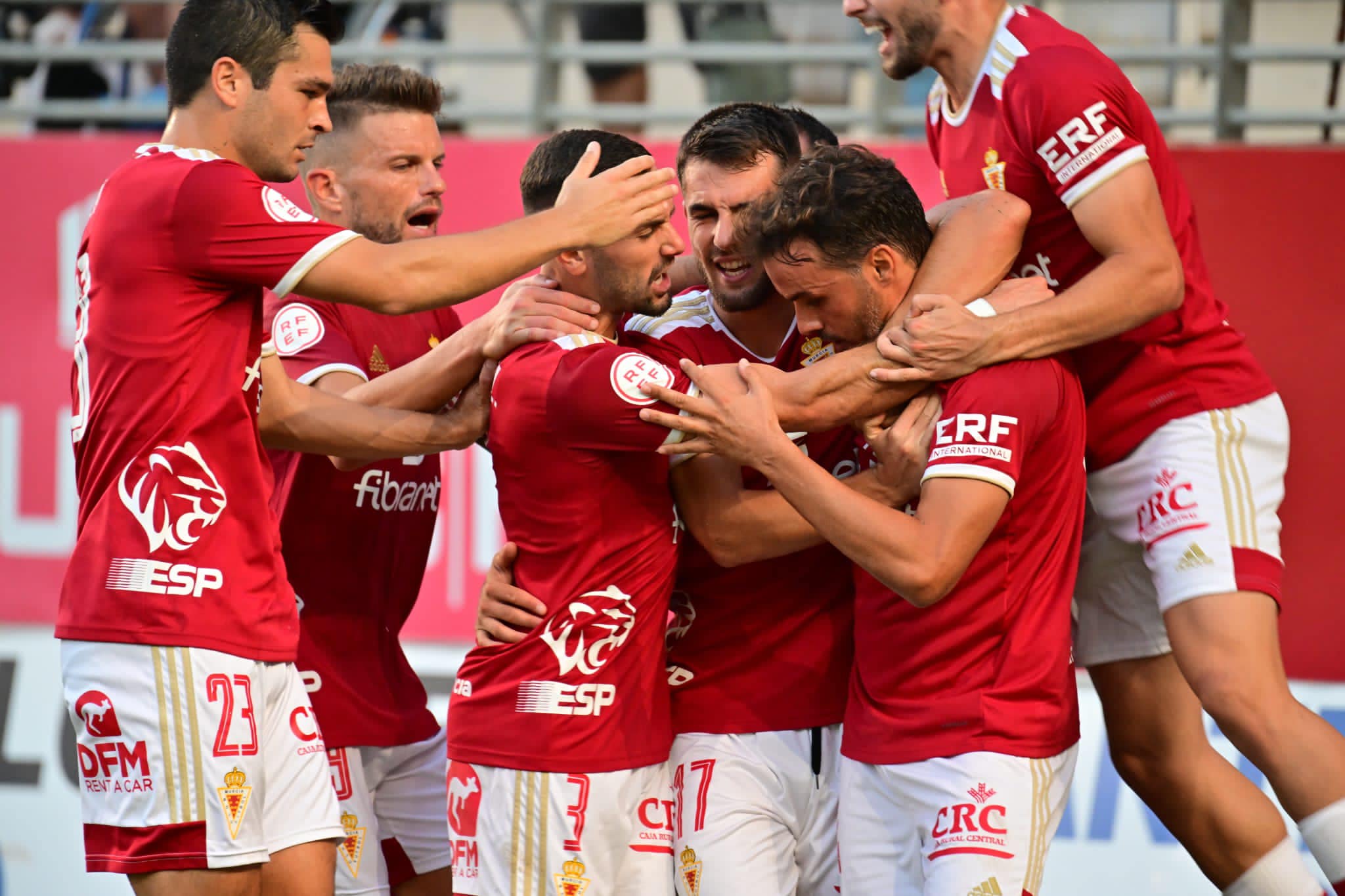 El Real Murcia celebra un gol en Nueva Condomina