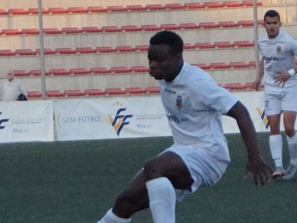 El Eldense ata a David Salomé