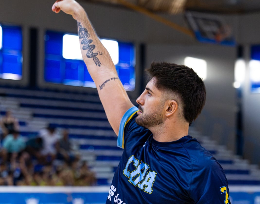 Artiles en un entrenamiento