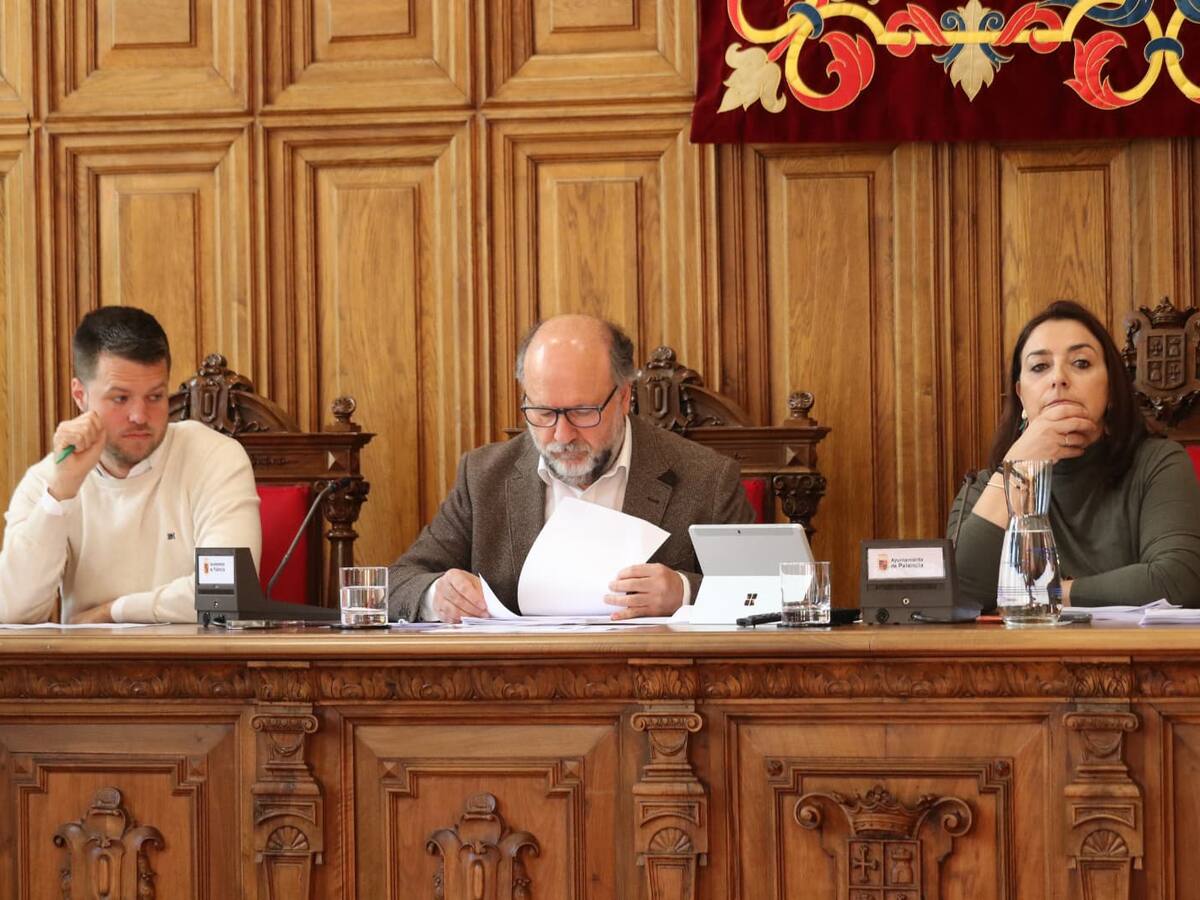 "Este Ayuntamiento no funciona y la falta de personal empeora los problemas"