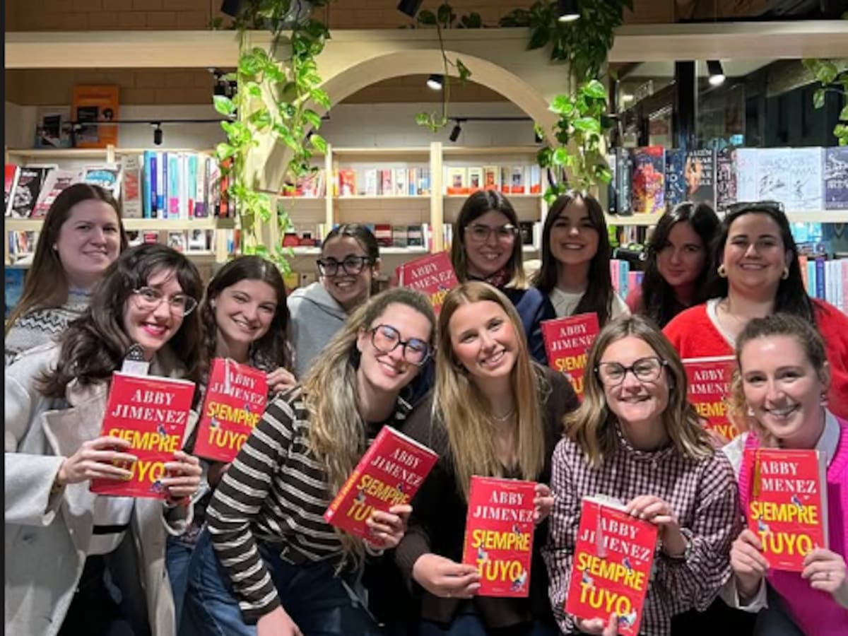 Los clubes de lectura viven un momento dulce en la Región: “Cuando descubres uno, quieres más”