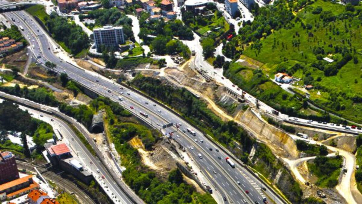 Camiones y Buses no podrán adelantar con nieve y hielo