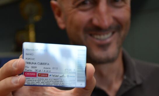 Ranko Popovic, entrenador del Real Zaragoza, es el abonado 22.825 del club