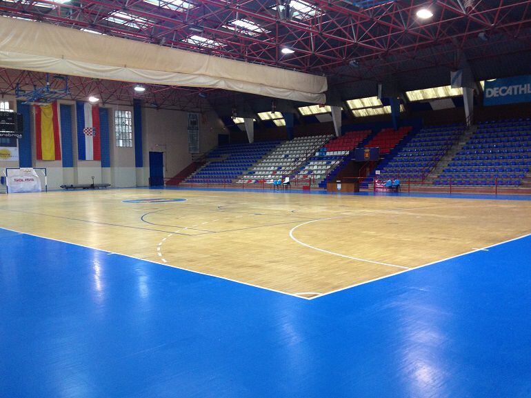 Polideportivo &#039;1º de Mayo&#039; 