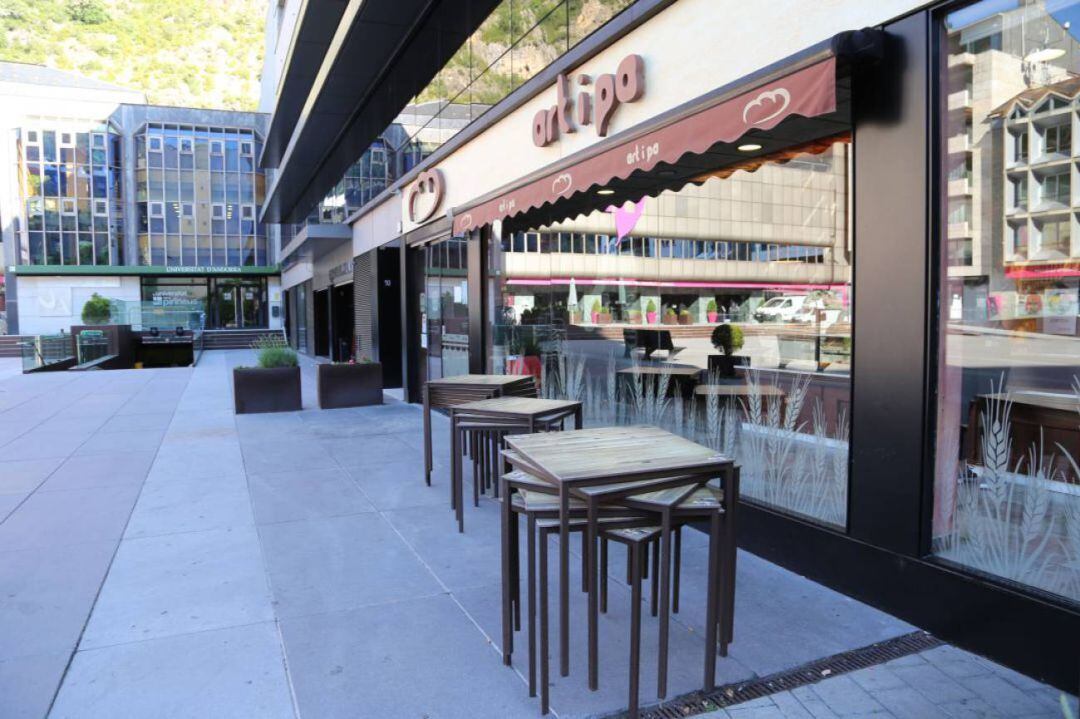 Resignació entre els bars perquè no hi haurà noves relaxacions