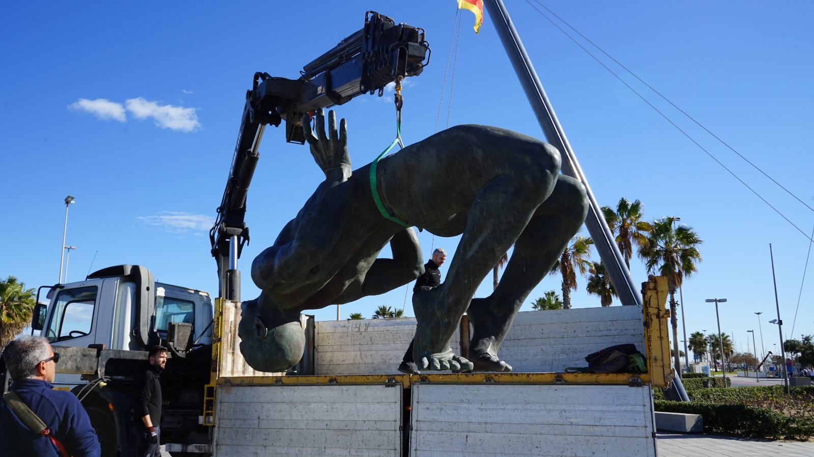 Trabajos para el transporte del &quot;Gigante de Sal&quot;