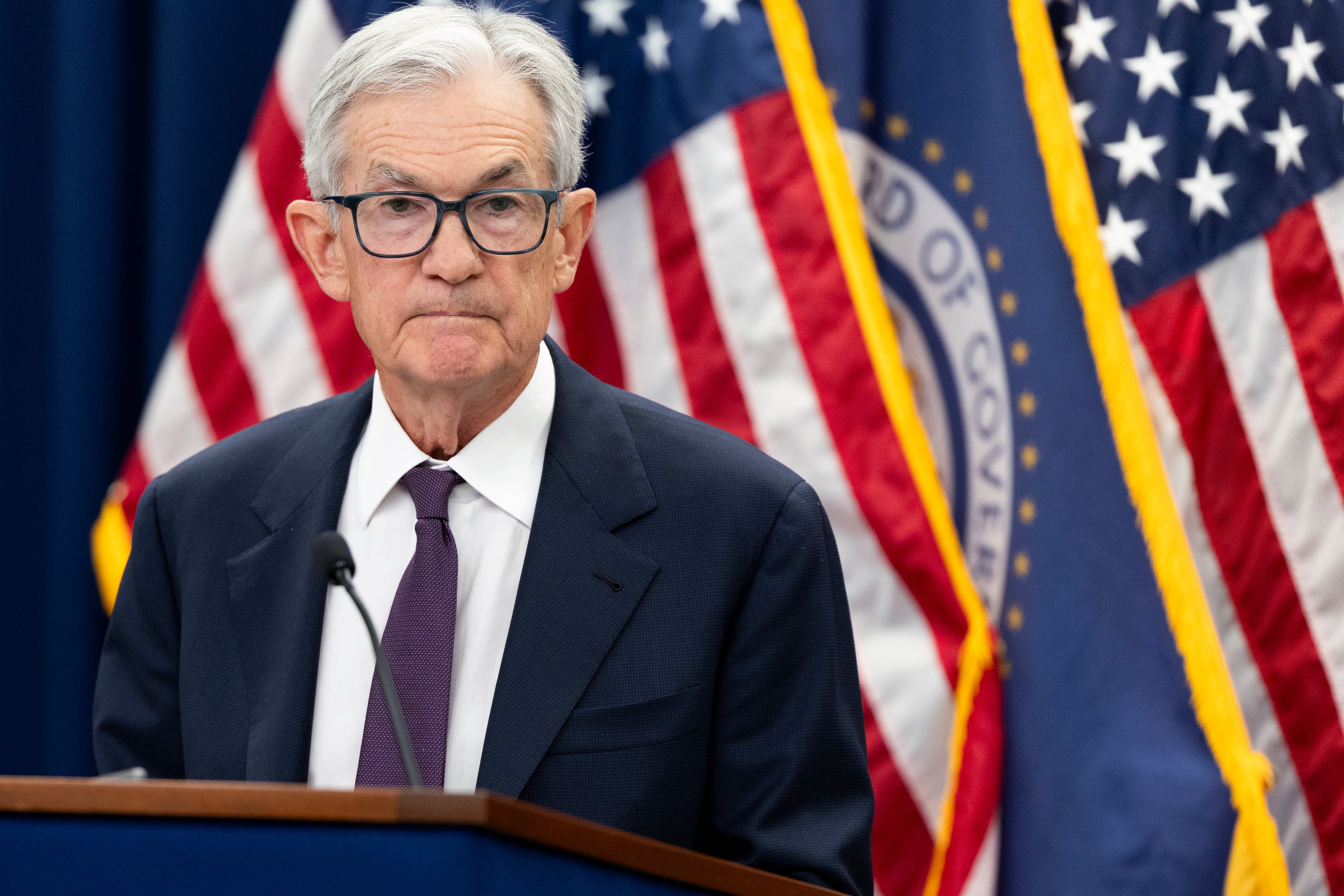 WASHINGTON (United States), 28/01/2026.- Federal Reserve Board Chairman Jerome Powell delivers remarks during a press conference at the Federal Reserve in Washington, DC, USA, USA, 28 January 2026. For the first time since July 2025, the Federal Reserve held interest rates steady despite two governors preferring a quarter-point cut. EFE/EPA/SHAWN THEW