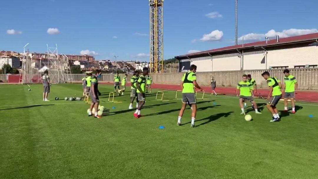 Primer entrenamiento del Numancia en el Anexo de Los Pajaritos.