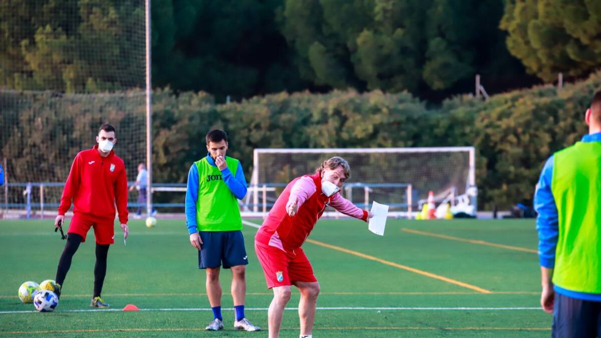 "Será un partido complicado, el San Roque tiene excelentes futbolistas"