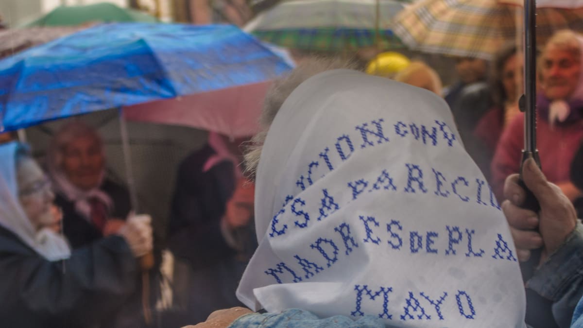 Las Madres de la Plaza de Mayo: "Las palabras importan y un genocidio siempre será un genocidio"