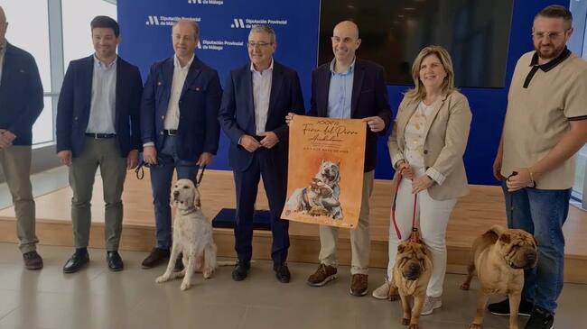 Así lo ha dado a conocer, el vicepresidente de Infraestructuras y Territorio Sostenible, Cristóbal Ortega, junto al alcalde de Archidona, Manuel Almohalla, la vicepresidenta de la Sociedad Canina Costa del Sol, Miriam Villalta, y del vicepresidente regional de la Federación Andaluza de Caza, Adelardo Villafranca.