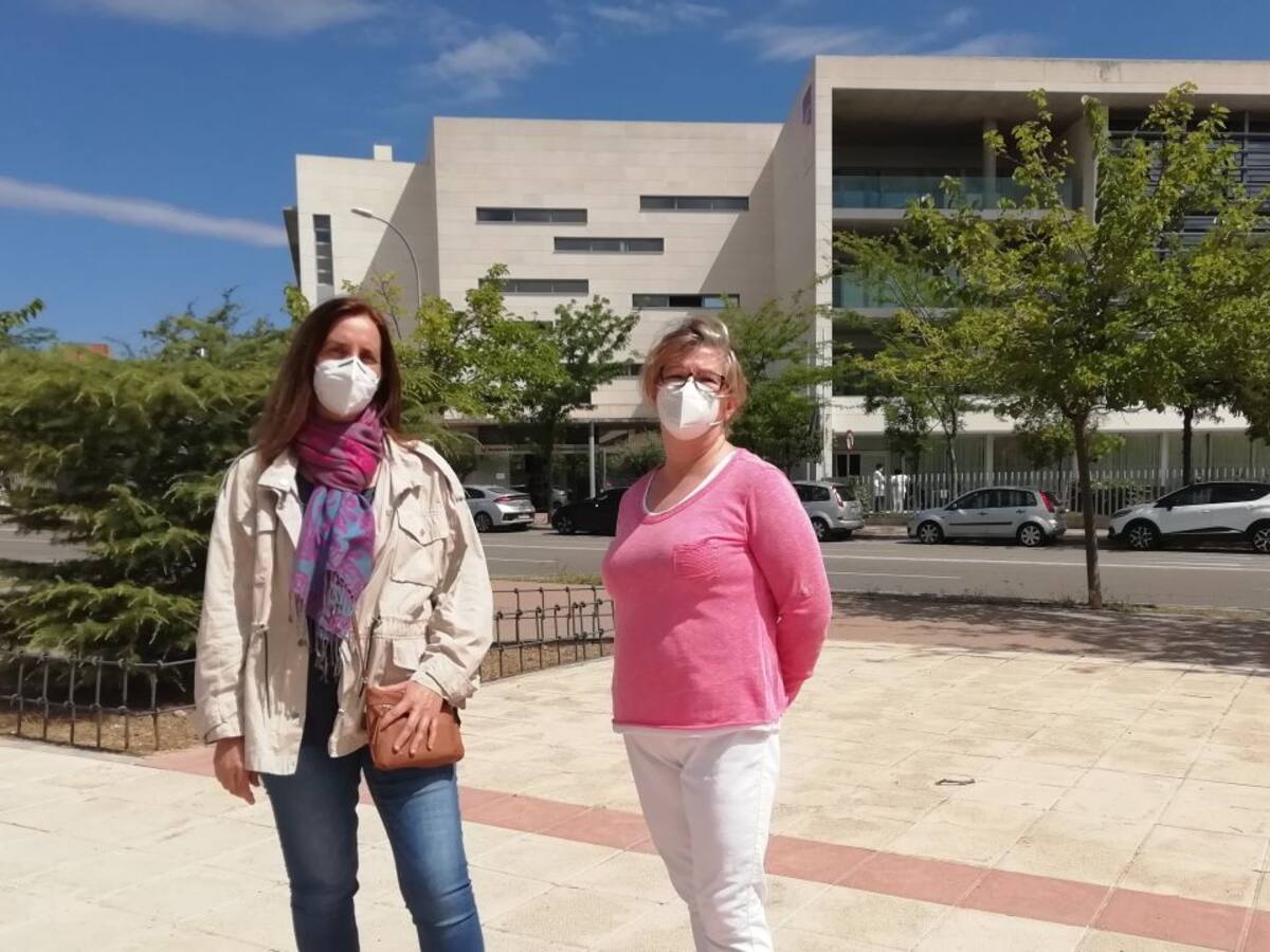 Maite Valdecillo y de Beatriz Ruiz