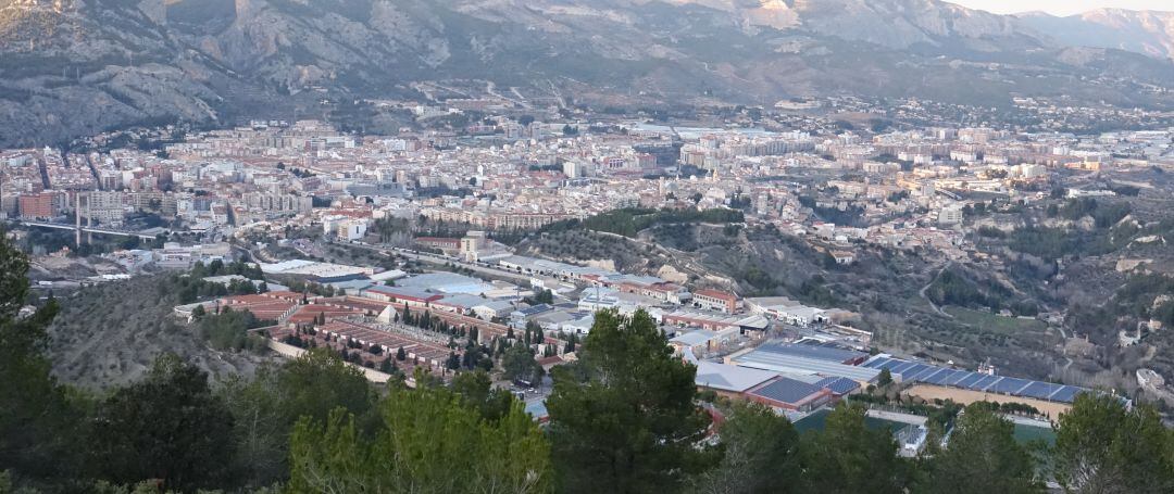 Alcoy cierra el primer semestre de 2020 con 5.999 desempleados.