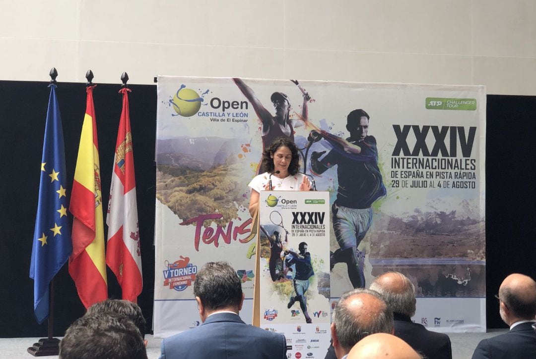 La directora del Open, Virginia Ruano, durante la presentación de la XXXIV edición.