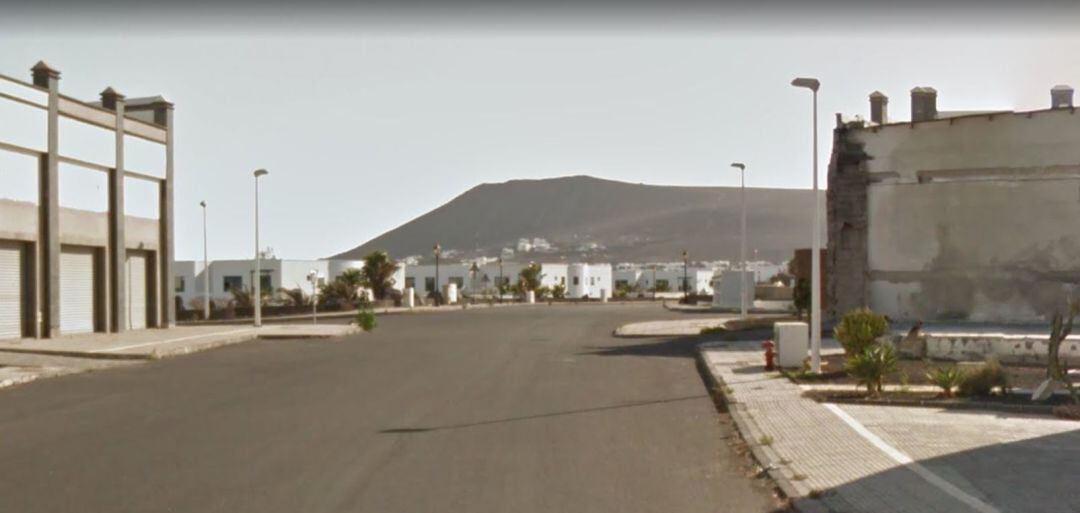 Calle Alemania de Playa Blanca, en la que se produjo el incendio.