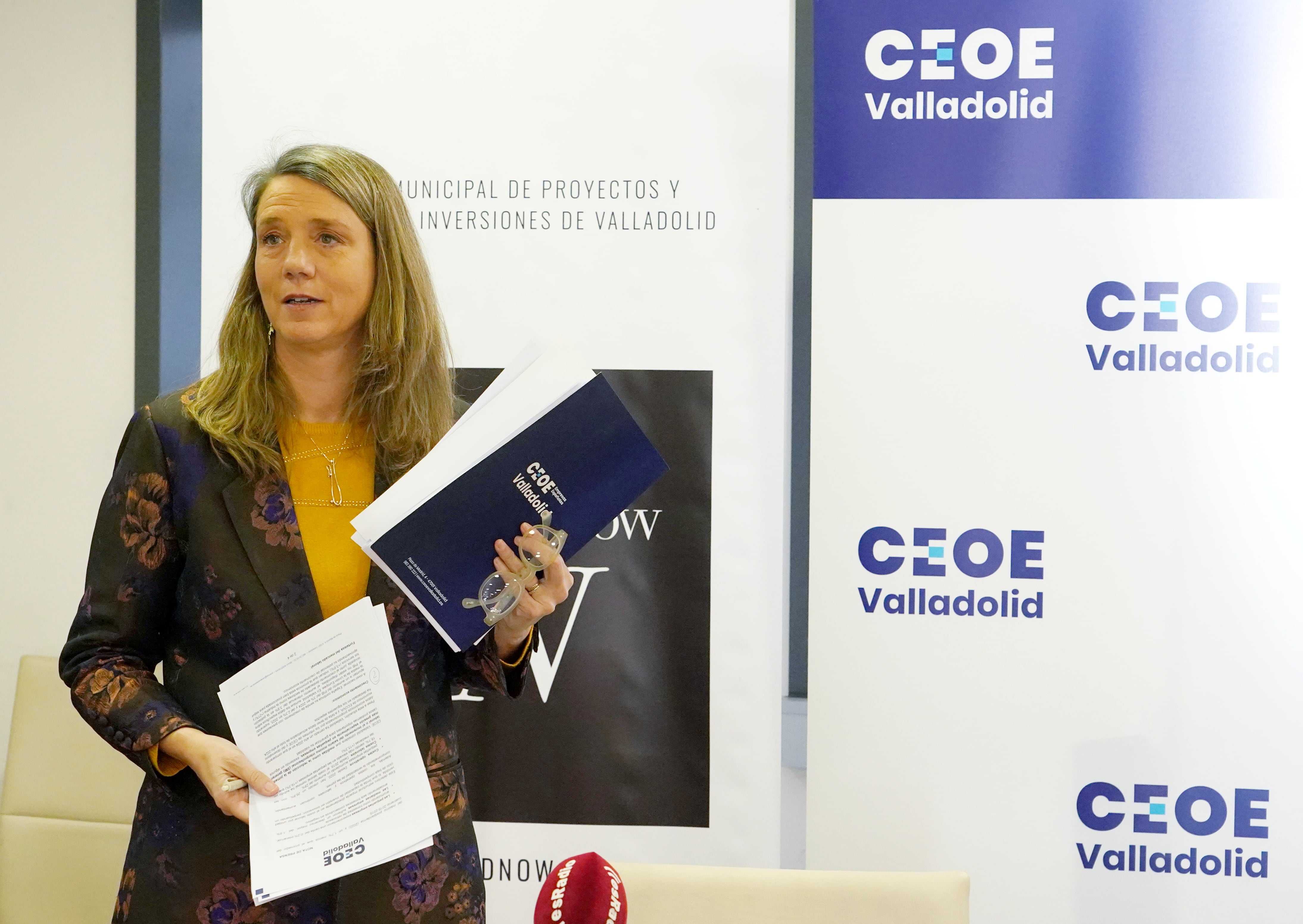 La presidenta de CEOE Valladolid, Ángela de Miguel, participará en un desayuno informativo con los medios de comunicación para realizar un balance económico del año 2024 y analizar asuntos de actualidad económica y empresarial