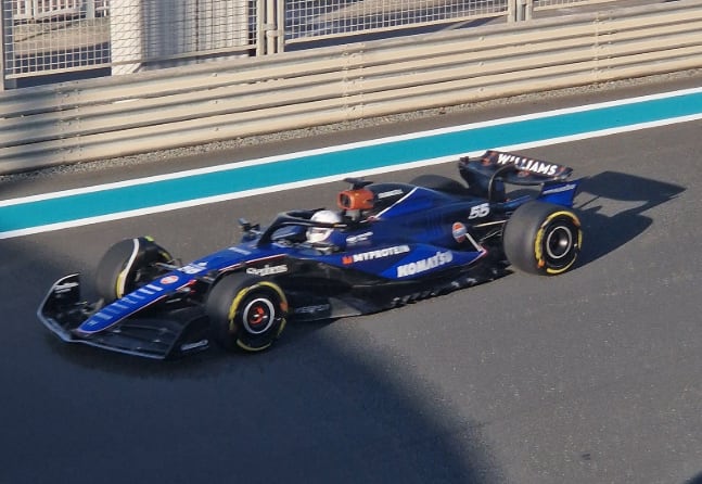 Carlos Sainz al volante del FW46 de Williams Racing