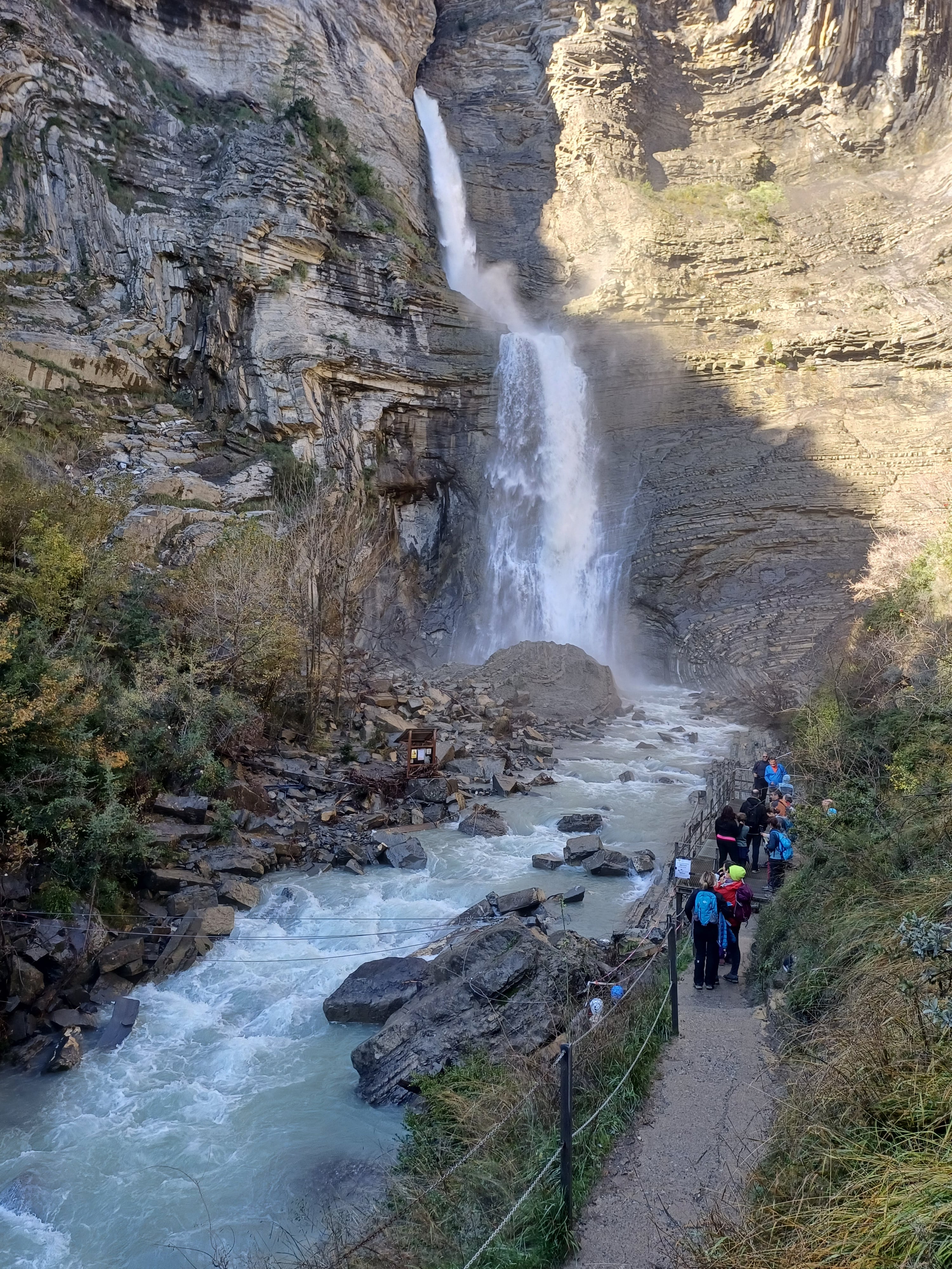 Cascada Sorrosal Ordesa.