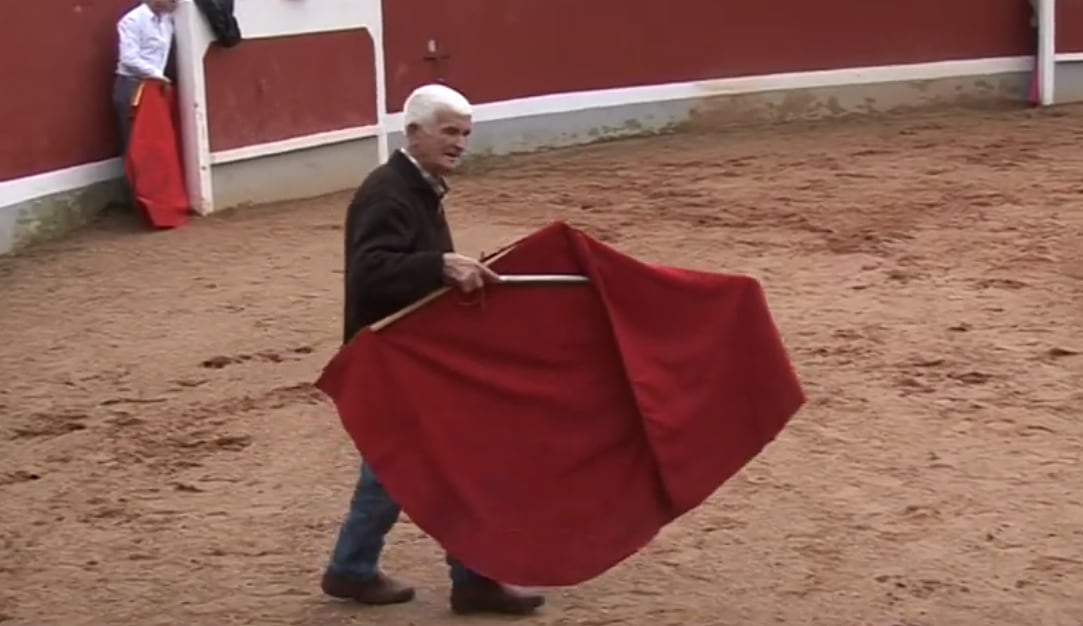 Conrado durante uno de los homenajes recibidos. EFE Video