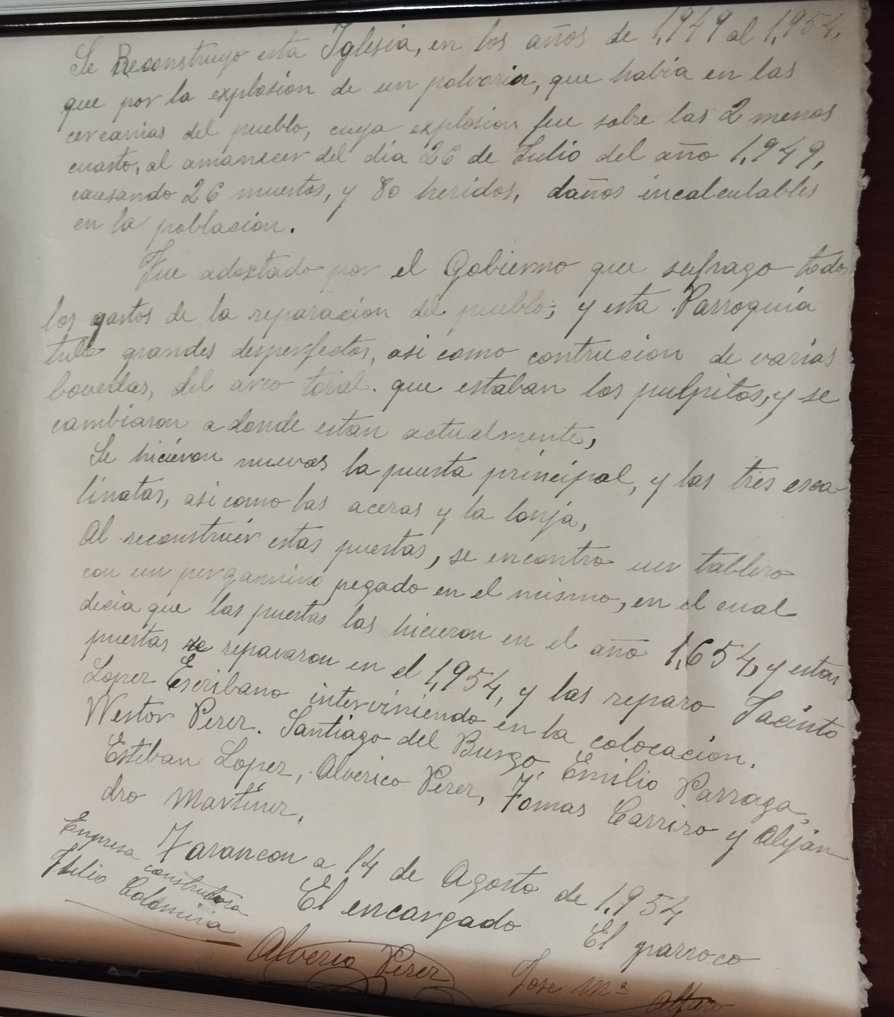 Documento que testifica las obras de restauración en las Puertas del Sol de la iglesia de Tarancón en 1954.