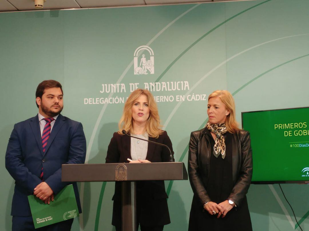 Miguel Rodríguez y Ana Mestre en rueda de prensa