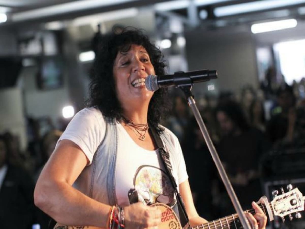 Laura Pausini invita a Rosana a cantar 'El talismán' en el arranque de su gira mundial