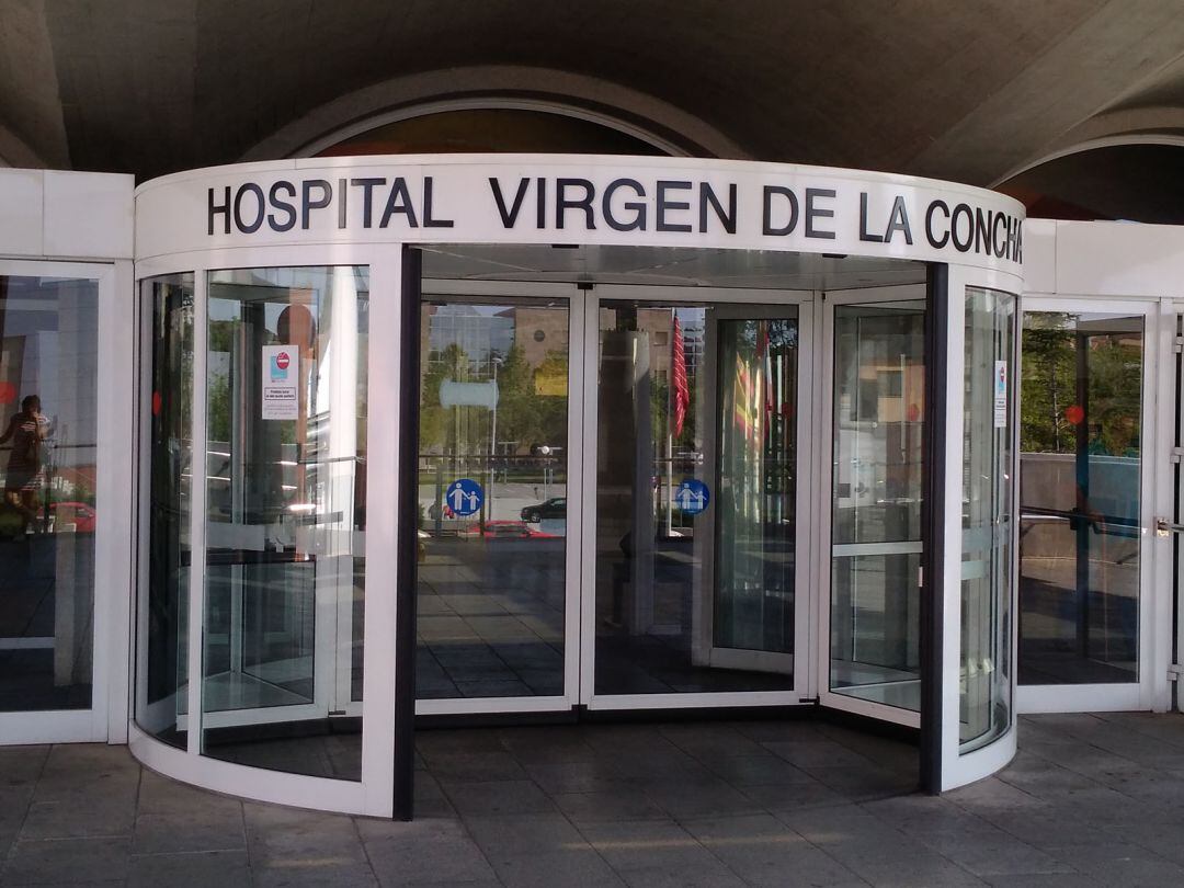 Entrada al hospital Virgen de la Concha de Zamora