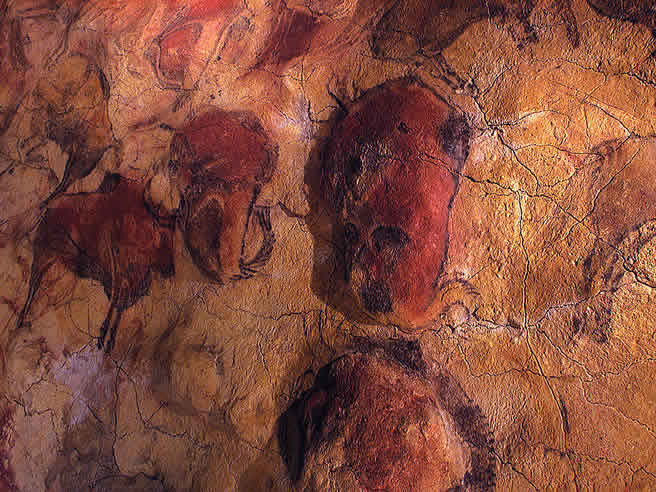 Algunas de las pinturas presentes en la cueva patrimonio de la humanidad