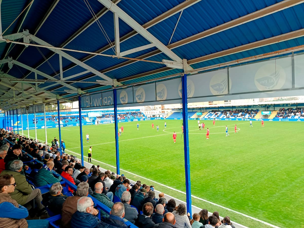 El Alcoyano se reencuentra con la victoria, primera en este 2026, ocho partidos y dos meses después