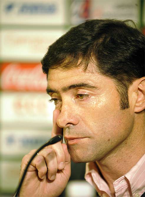 Marcelino, emocionado en su despedida del Racing en 2008