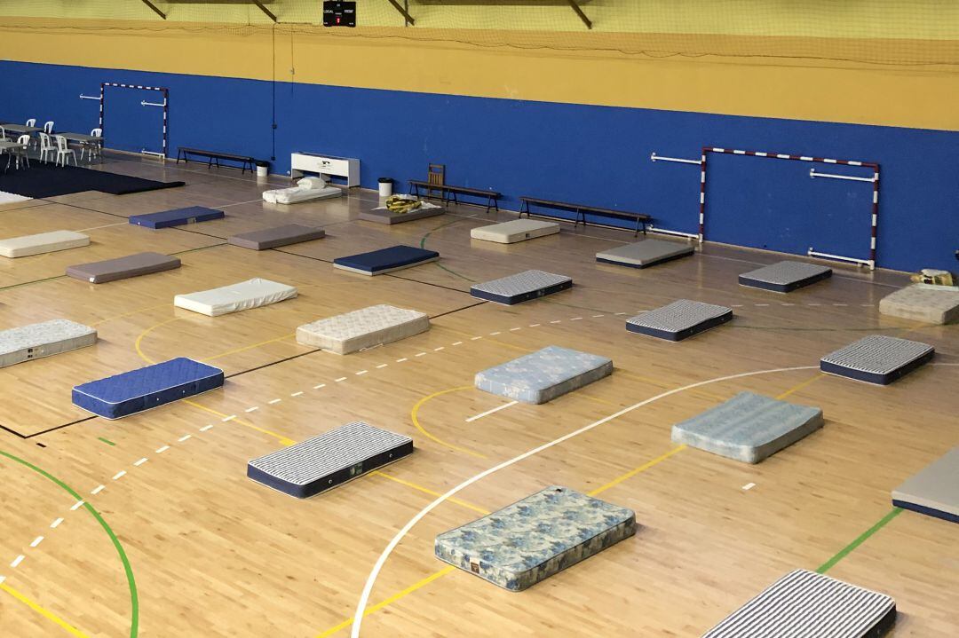 El albergue se ubicará en el polideportivo de Castalia
